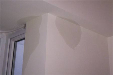 包头楼下漏水一定是自己家水管漏水吗